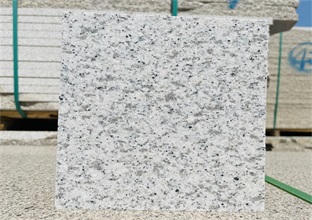 影响山东白麻表面亮度的原因 (图1)